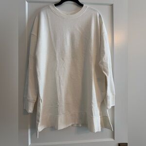 NWOT! Old Navy Cream Crew Neck Lightweight Sweater, Size M